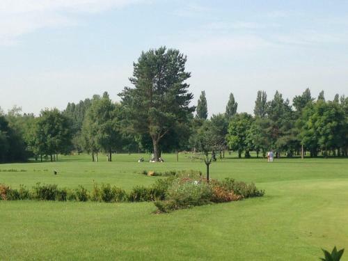 Hotel Calderfields Golf & Country Club
