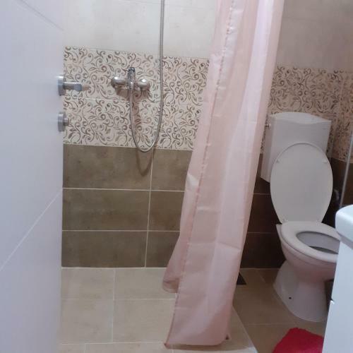 Apartman Lana, Jezero