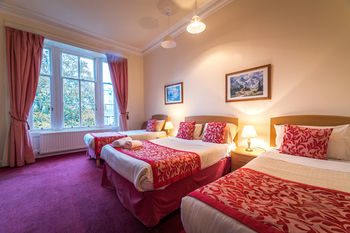 Hostal The Kelvin Hotel West End