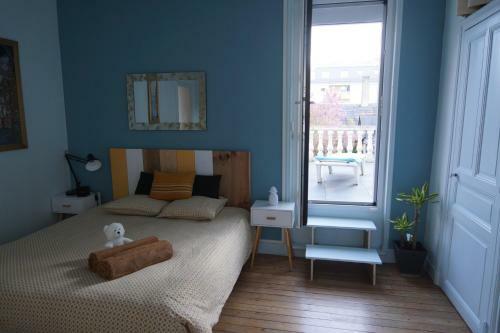 Studio Privatis� Avec Terrasse Dans Maison de Charme Angevine