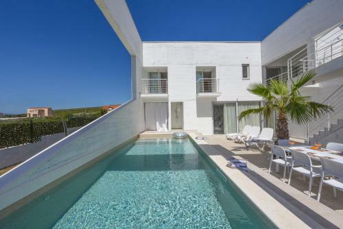 Beautiful Villa Dante Debeljak