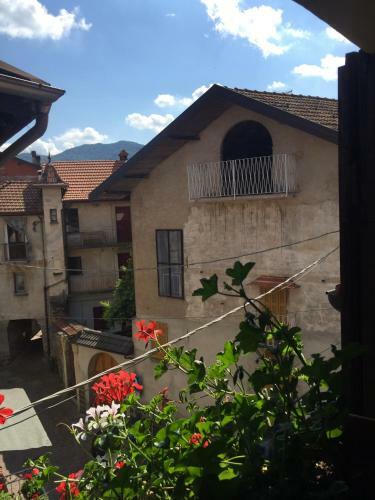 La Rondine Sul Lago D'orta