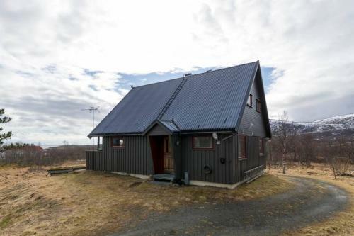 Bestefarhaugen - The Cozy House On The Hill