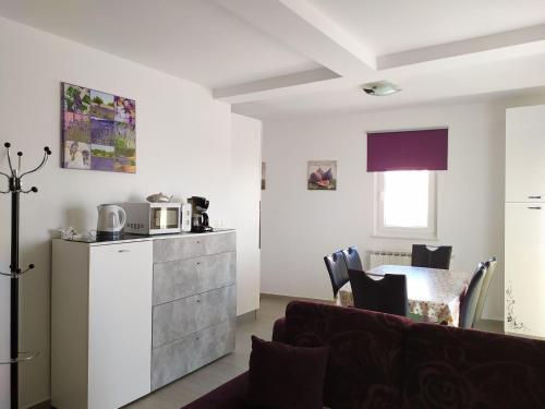 Apartment In Zadar-diklo With Sea View