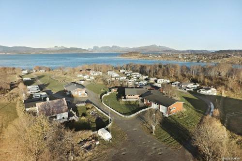 Camp Saltstraumen-elveg�rd