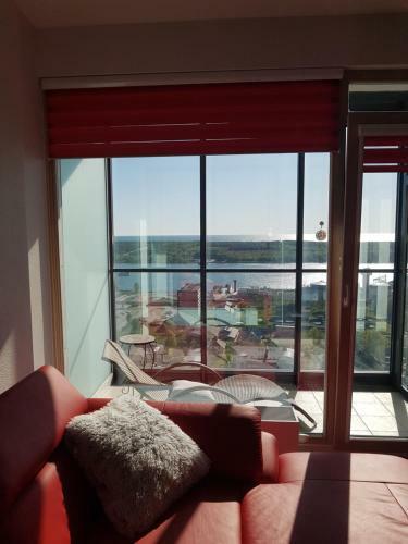 Sea View Gandrali?k?s Apartment