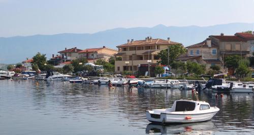 Apartments By The Sea Klimno, Krk - 16577