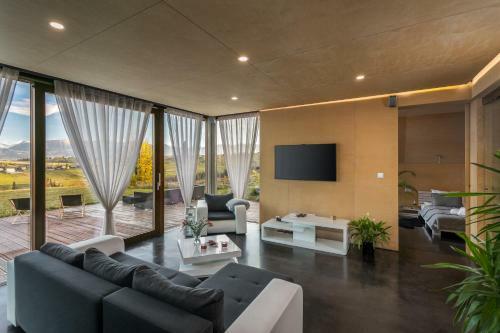 Rent Like Home - Villa Landhouse