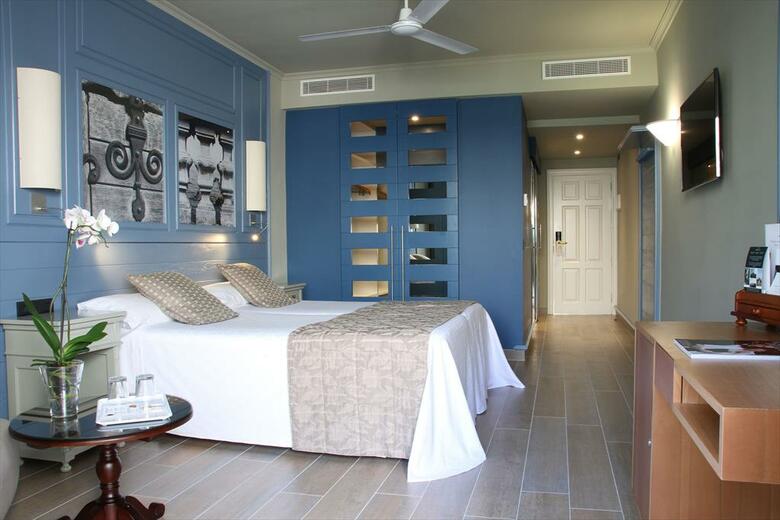 Hotel Col�n Guanahan� Adults Only