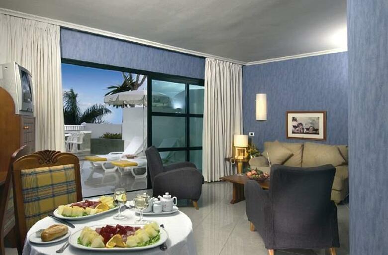 Hotel Col�n Guanahan� Adults Only