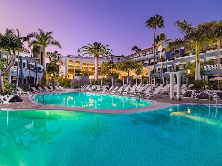 Hotel Col�n Guanahan� Adults Only