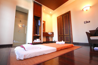 Amora Hotel Tapae Chiang Mai