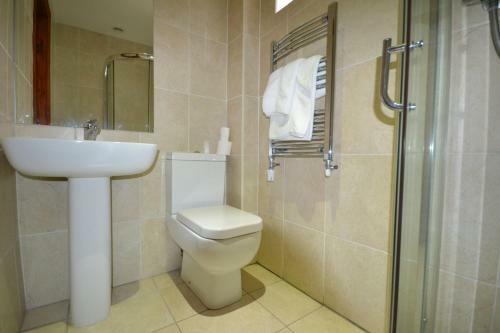 Hostal Airport Guest House