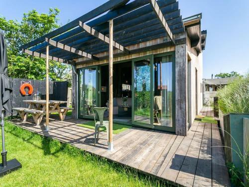 Pleasant Bungalow In Callantsoog Near Seabeach