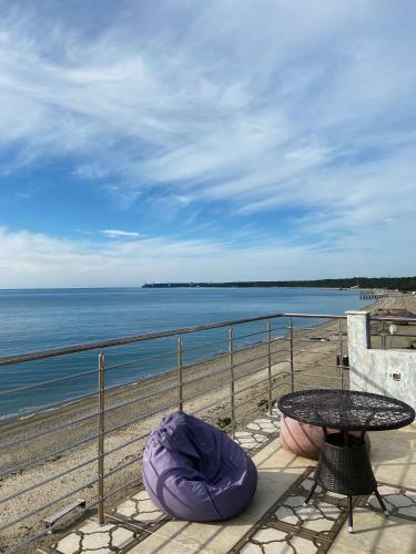 Hostal Apra