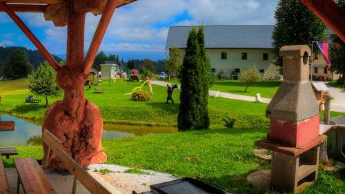 Apartment&glamping Vrhovc