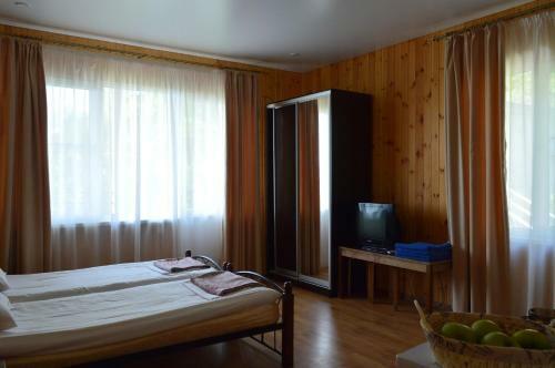 Hostal Guest House On Kabardinskaya 107