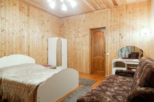 Hostal ?????