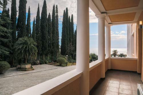 Old Gagra Hotel