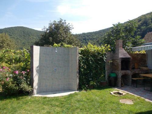 Hostal Clisura Dunarii - Danubian Border