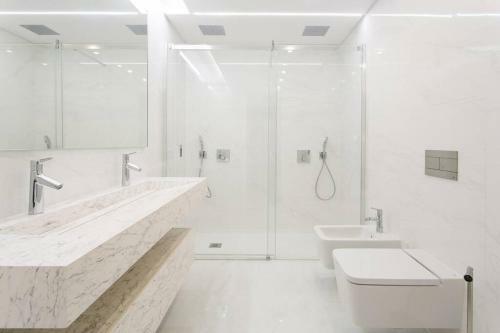 Apartamento Luxury 4 Bedr Flat W/ Panoramic Views & Pool!!