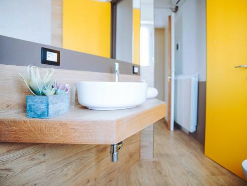 Hostal Avezzano 3 60 Guest House