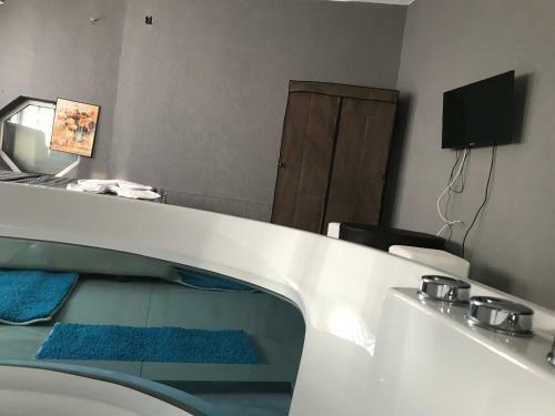 Family White Hotel