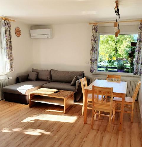 Honey Apartments