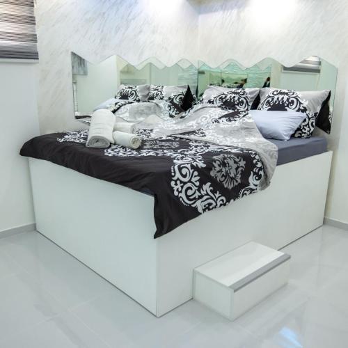 Bella Lux Apartman (Sa Hidromasaznom Kadom)
