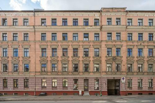 Premium 2-story Penthouse Apartment + Terrace