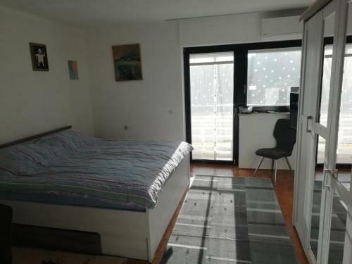 Michael Apartments