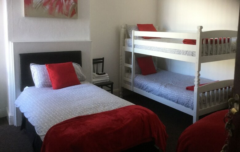 Hostal Willin House Hotel