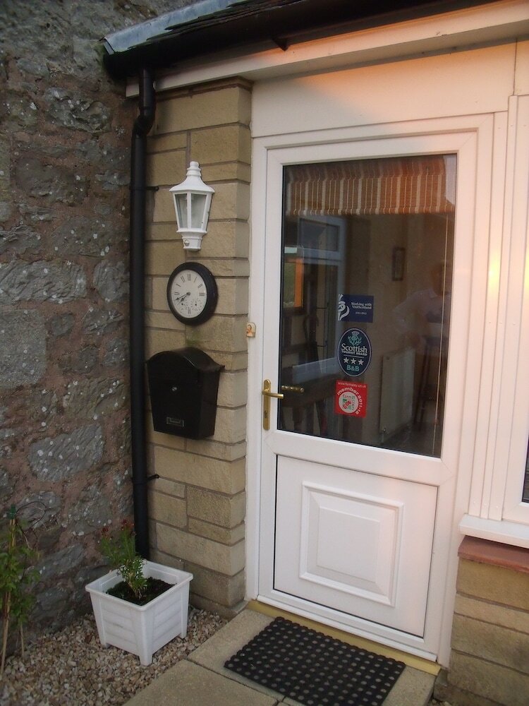 Bed & Breakfast Burnhead Farm