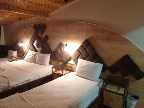 Bed & Breakfast Lily Airport Otel