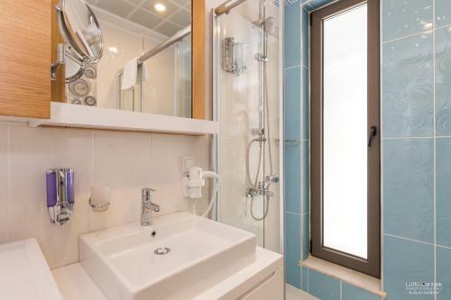 Apartamento �nalo?lu Suites