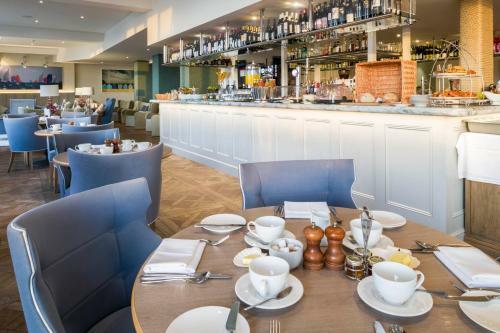 Sidmouth Harbour Hotel - The Westcliff