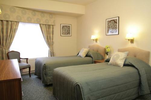 Royal York & Faulkner Hotel