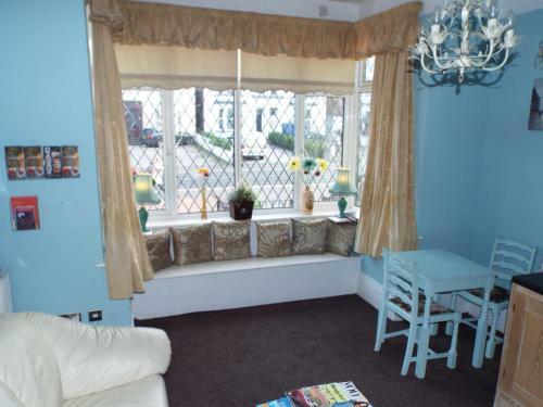 Hostal Andora Guest House