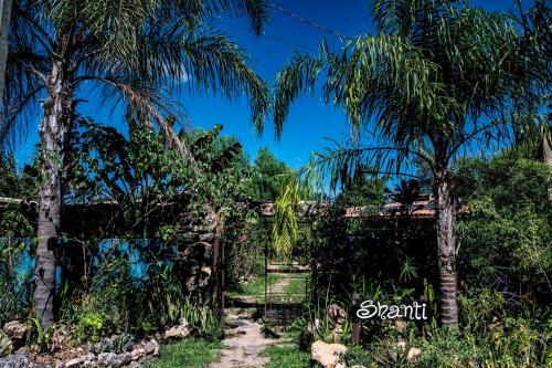 Hostal Espa�o Shanti Hospedagem & Terapias