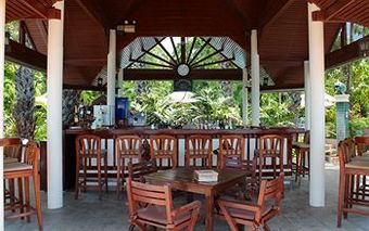 Hotel Paradise Beach Resort