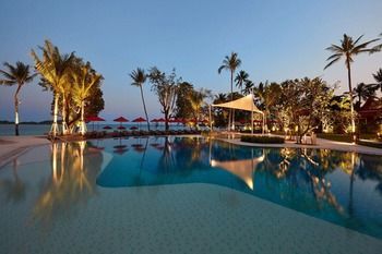 Hotel Amari Palm Reef Resort