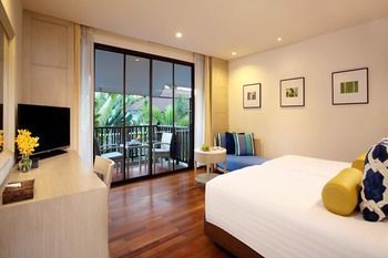 Hotel Amari Palm Reef Resort