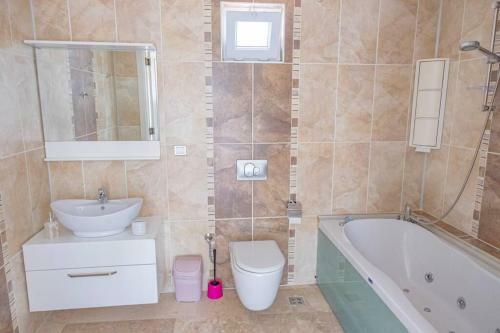 Crystal Water Deniz Saray Villa 2- Belek