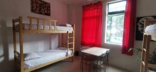 Hostal Malecon Guesthouse