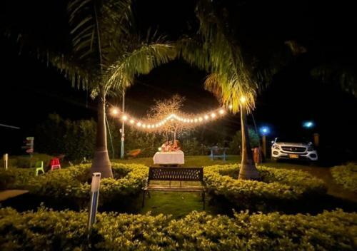 Glamping Vacacional Con Piscina En Caldas