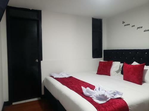 Aw Hotel American Travel