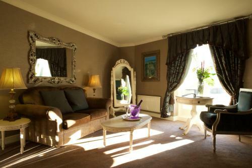 Best Western Llyndir Hall Hotel And Spa