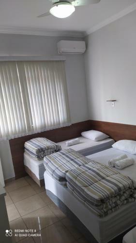 Quarto Familiar Com Ar,frigobar,wi Fi, Garagem