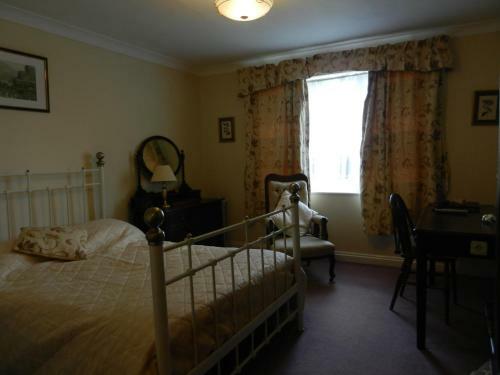 School House Hotel & Restaurant