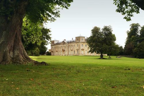 Hotel Lydiard House Conference Centre